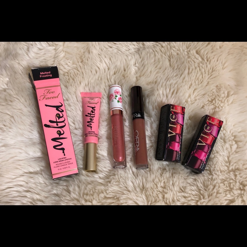 High end lip bundle
